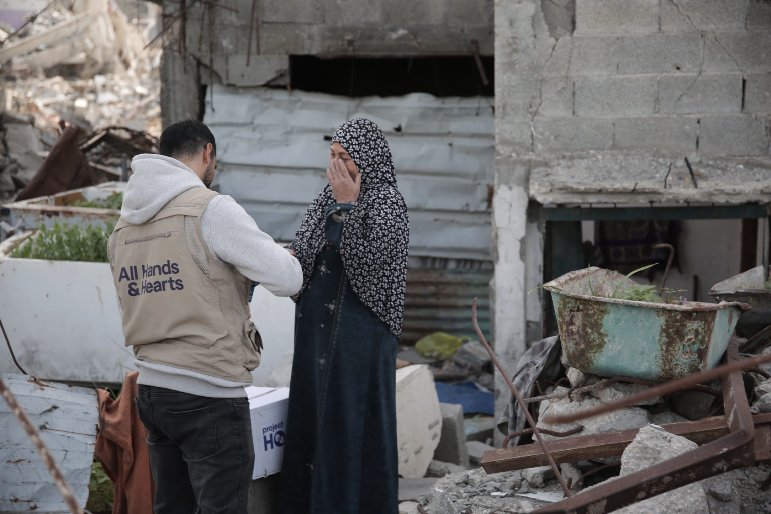 Humanitarian aid reaches families for the first time in North Gaza ...